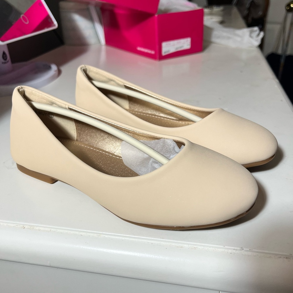 Dream Pairs Nude Kids Ballet Flats - Size 13